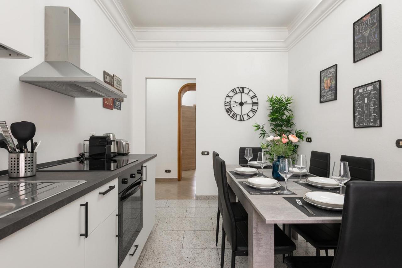 Appartamento Via Di Porta Labicana Рим Екстер'єр фото